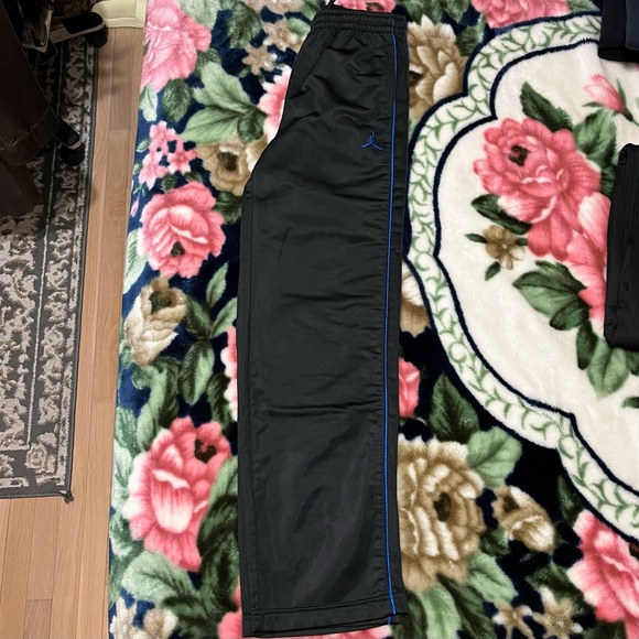 Jordan Kids Sweatpants - Picture 2 of 3